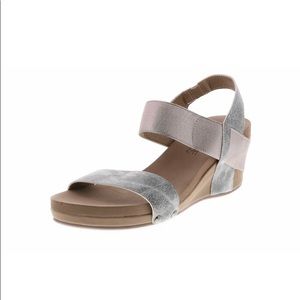Corkys Bandit Women’s Wedge Sandal Pewter Sz 9